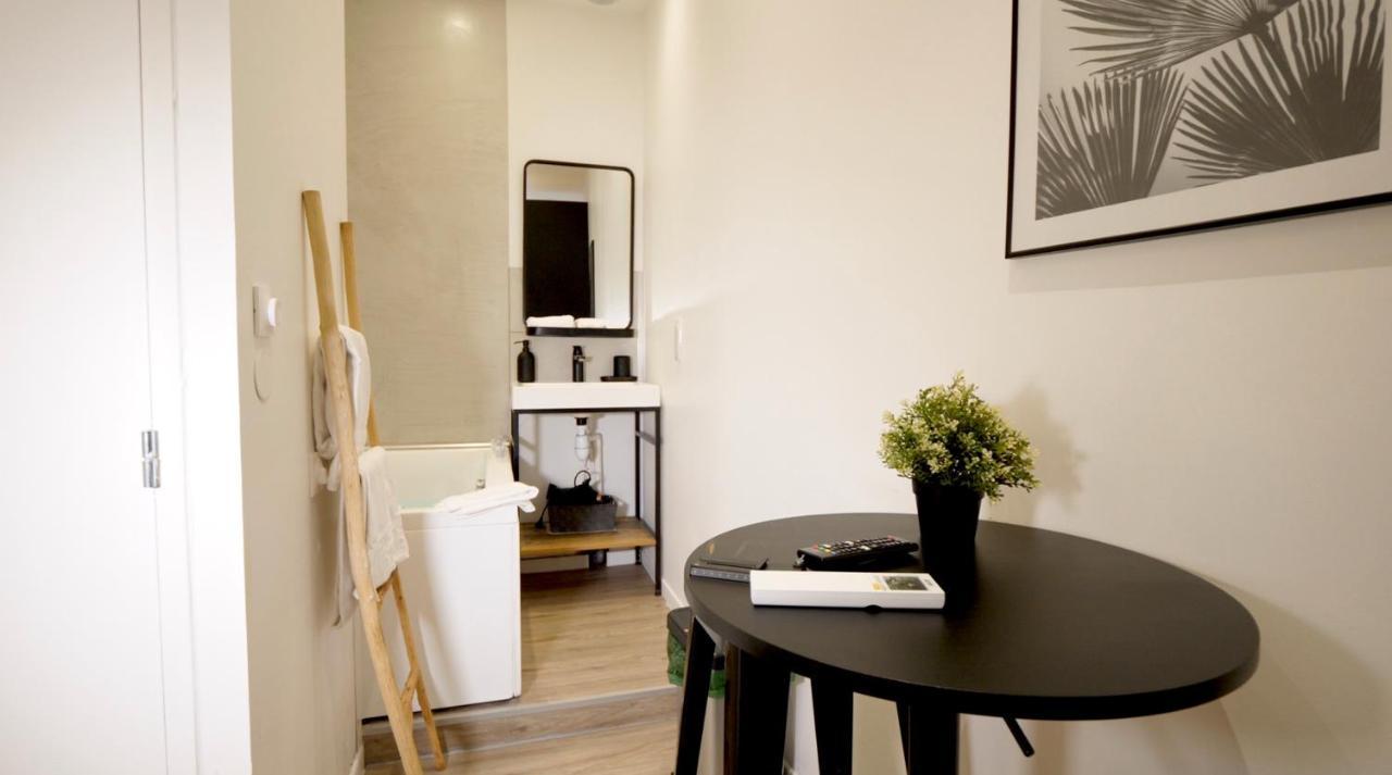 Ferienwohnung Les Bulles De Mona "Le 93" -Proximite Gare De Lyon- Exterior foto