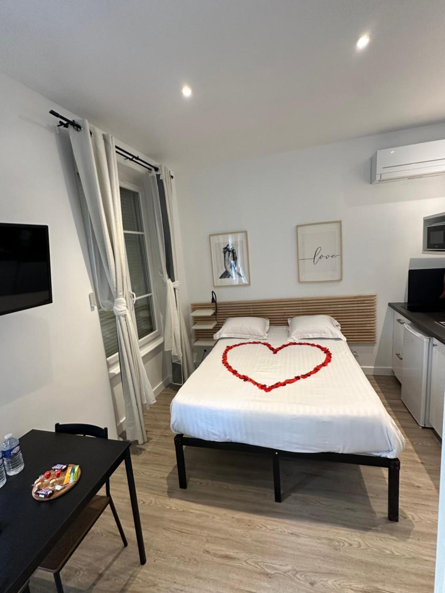 Ferienwohnung Les Bulles De Mona "Le 93" -Proximite Gare De Lyon- Exterior foto